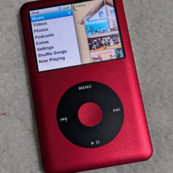 iPod Classic 7th Gen Red Edition ( 3 000 mAh , 1TB ) - Picture 5 of 9